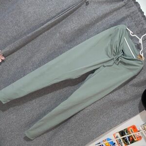 Pink Active Women's Sage Green Leggings